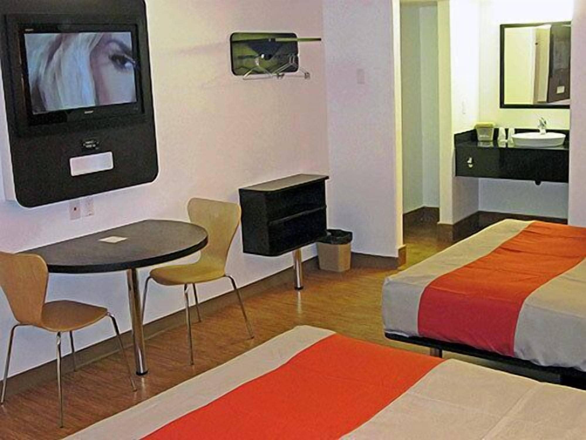Motel 6 ויקטורוויל מראה חיצוני תמונה