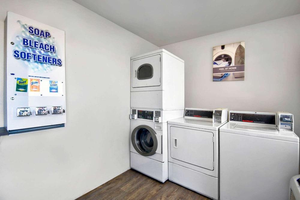 Motel 6 ויקטורוויל מראה חיצוני תמונה