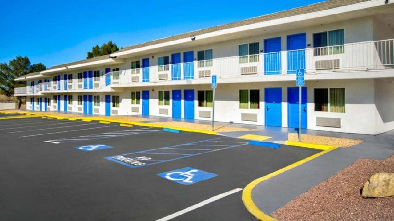 Motel 6 ויקטורוויל מראה חיצוני תמונה