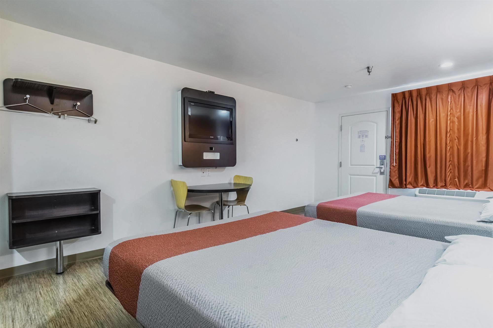 Motel 6 ויקטורוויל מראה חיצוני תמונה