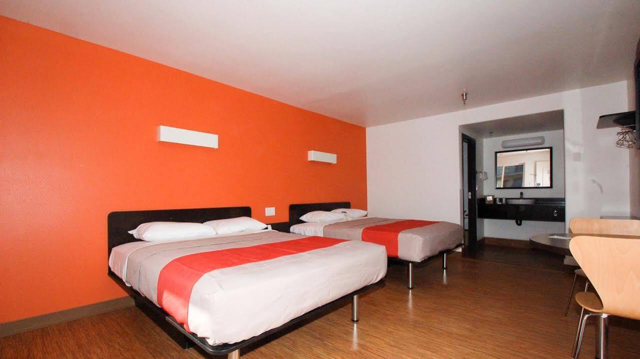 Motel 6 ויקטורוויל מראה חיצוני תמונה